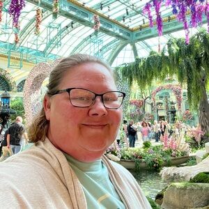 Meet your Posher, Robin